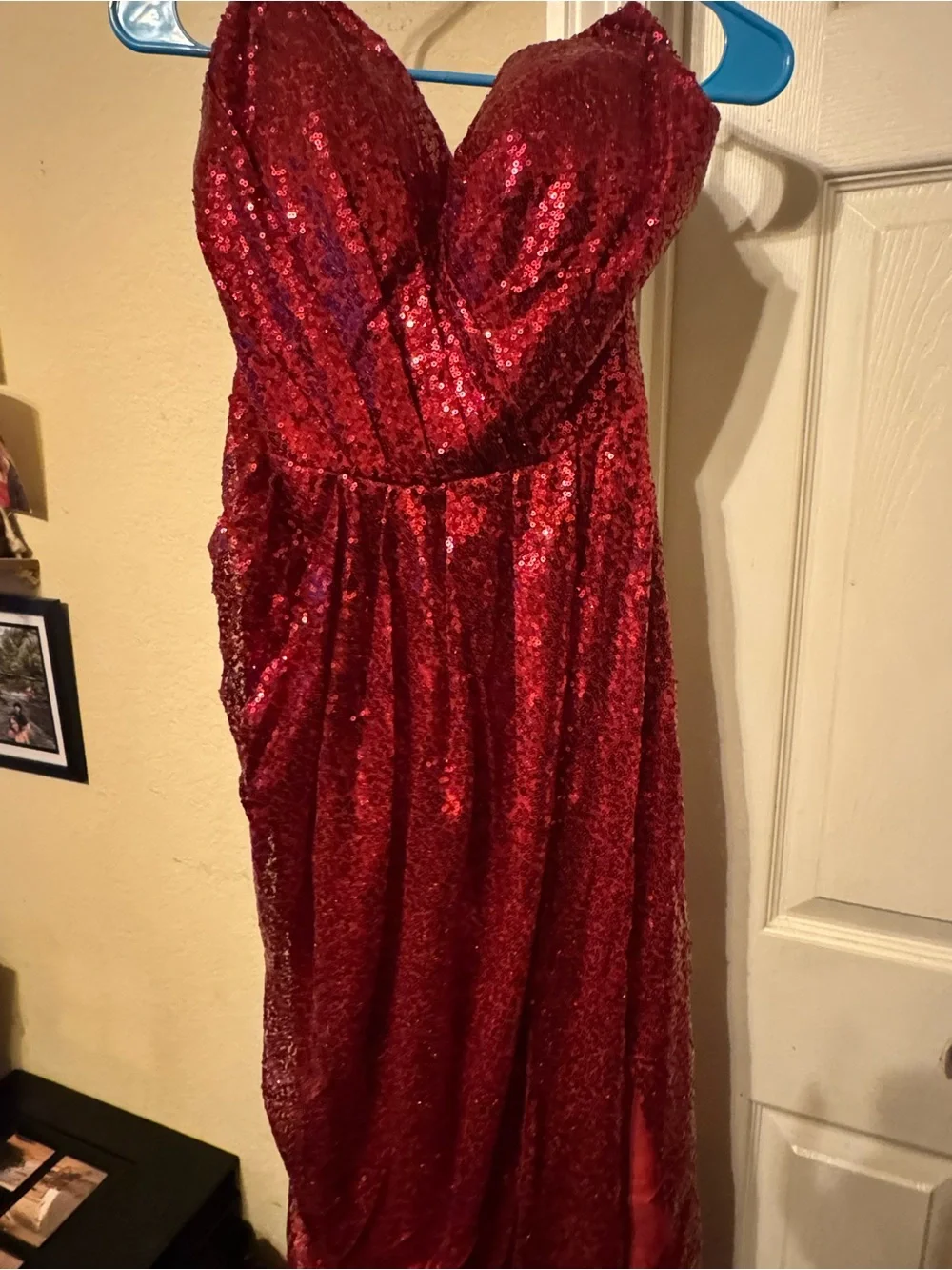 Red Sequin Strapless Skirt - Elegant Sparkle